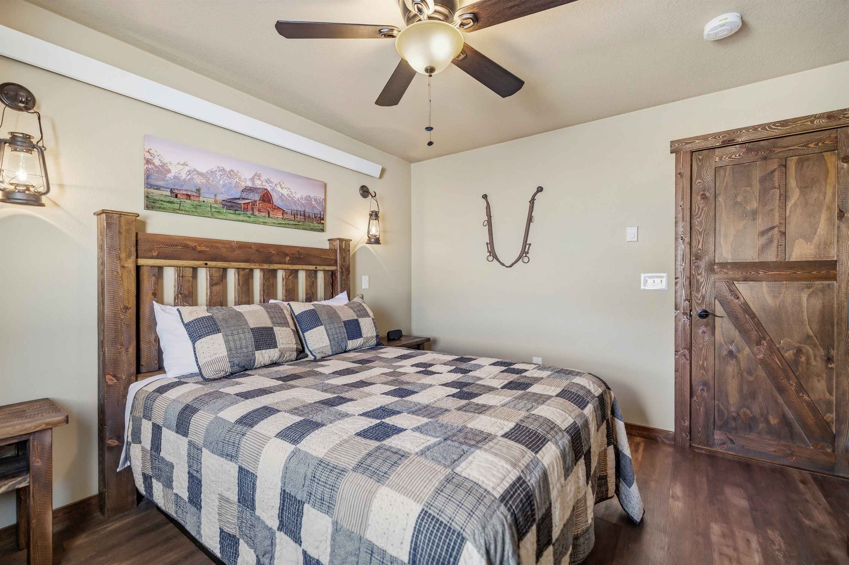 Livery Stable Cabin gallery image